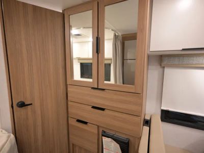 2027 Thor Motor Coach CHATEAU — photo 21 view