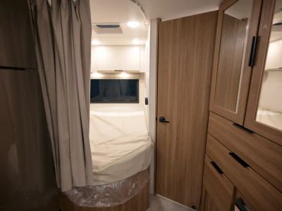 2027 Thor Motor Coach CHATEAU — photo 23 view