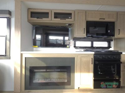 2026 Forest River RV Rockwood Signature - Photo 15