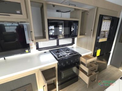2026 Forest River RV Rockwood Signature - Photo 35