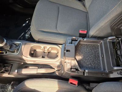 2025 Jeep Wrangler — photo 23 view