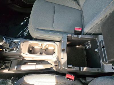 2025 Jeep Wrangler — photo 24 view