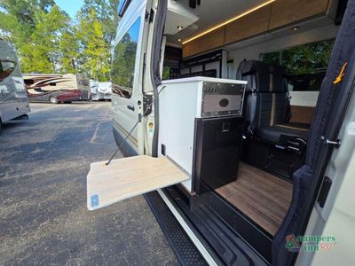 2026 Storyteller Overland Storyteller Overland — photo 17 view