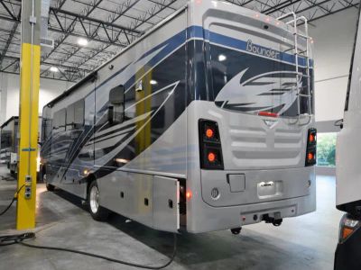 2026 Fleetwood BOUNDER - Photo 33