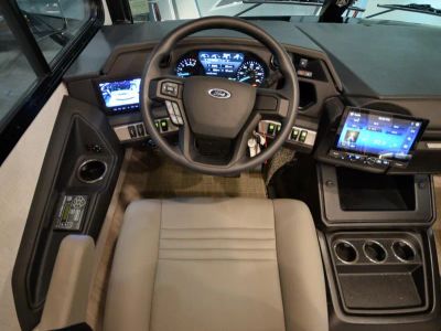 2026 Fleetwood BOUNDER - Photo 2