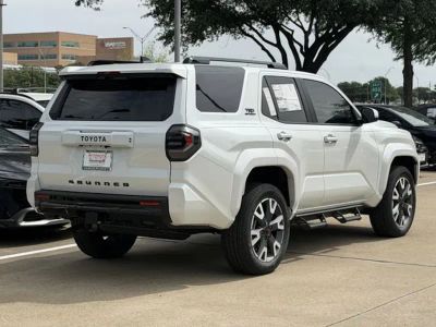 2026 Toyota 4Runner - Photo 4