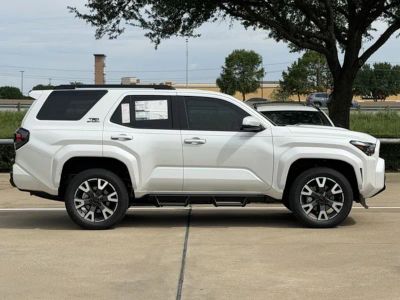 2026 Toyota 4Runner - Photo 3