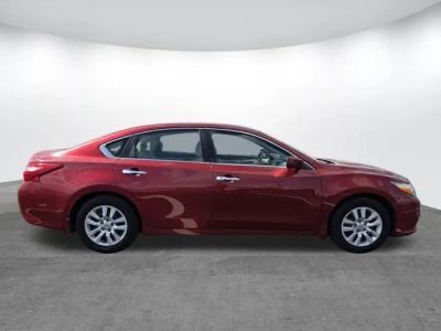 2016 Nissan Altima - Photo 3
