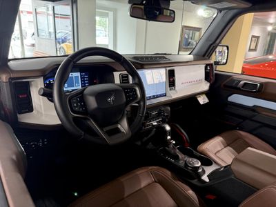 2024 Ford Bronco - Photo 6