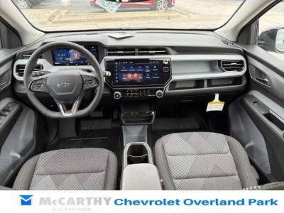 2027 Chevrolet Bolt - Photo 18