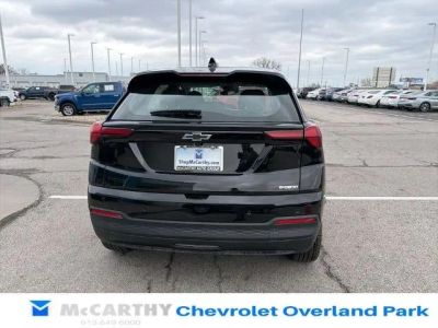 2027 Chevrolet Bolt - Photo 4