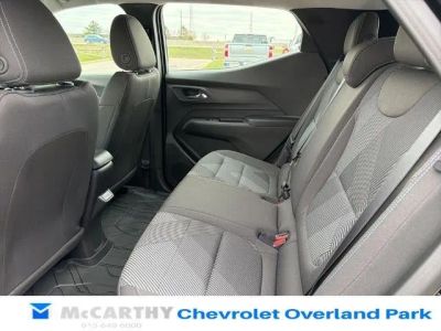 2027 Chevrolet Bolt - Photo 14
