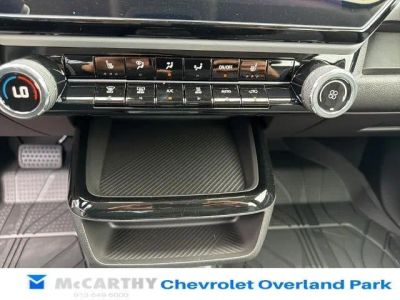 2027 Chevrolet Bolt - Photo 32