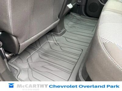 2027 Chevrolet Bolt - Photo 15
