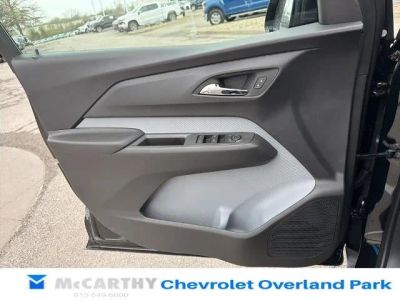 2027 Chevrolet Bolt - Photo 35