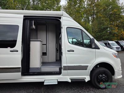 2026 Grech RV Terreno-ion AWD - Photo 11