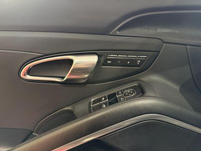 2014 Porsche 911 - Photo 29