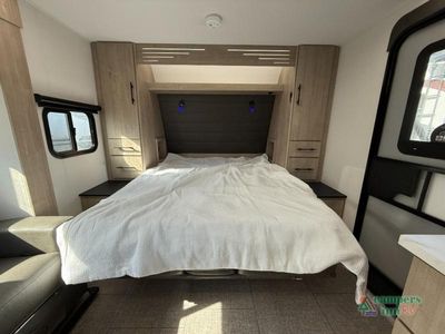 2025 Grand Design Imagine XLS - Photo 26