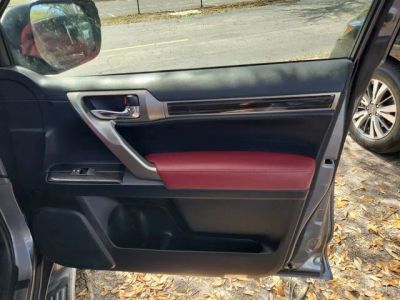 2021 Lexus GX — photo 35 view