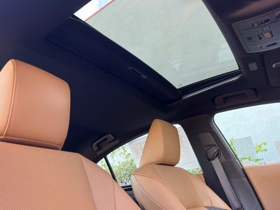 2020 Lexus ES - Photo 17