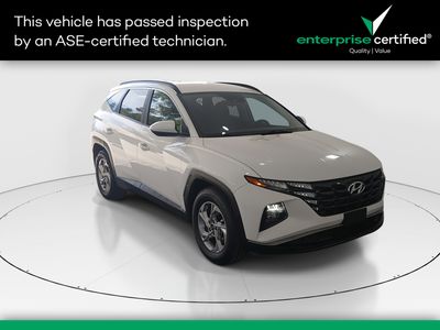 2024 Hyundai Tucson SEL FWD — front three-quarter view