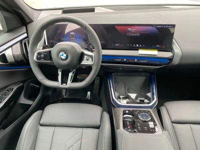 2026 BMW X3 — photo 9 view