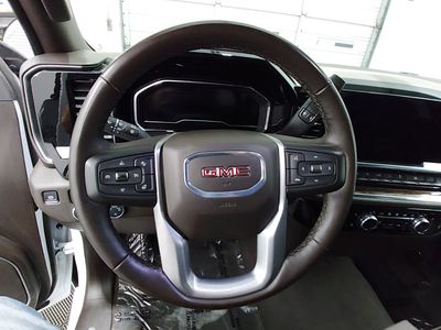 2024 GMC Sierra 1500 - Photo 12