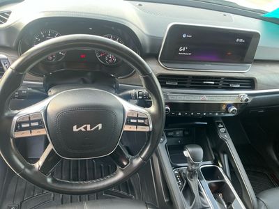 2022 Kia Telluride — photo 14 view