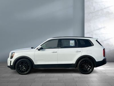 2022 Kia Telluride — rear three-quarter view