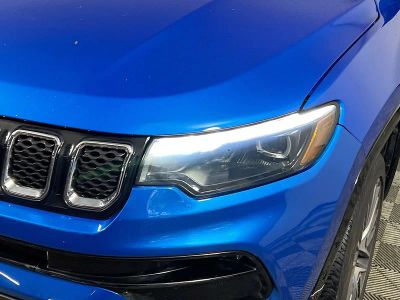 2023 Jeep Compass — photo 9 view