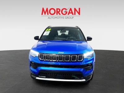 2023 Jeep Compass — photo 8 view