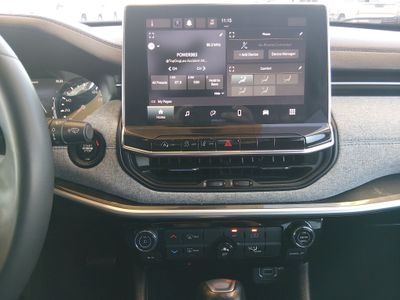 2022 Jeep Compass - Photo 19