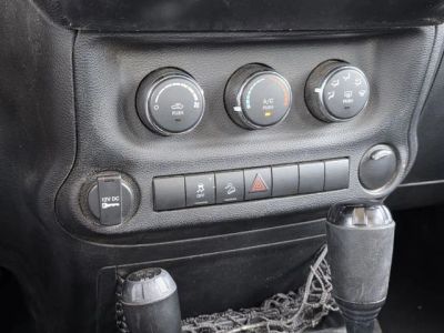 2011 Jeep Wrangler - Photo 17