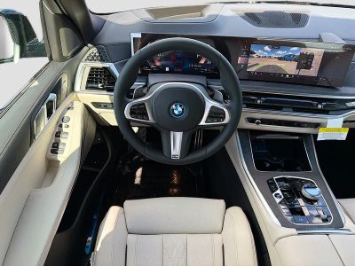 2026 BMW X5 — photo 17 view