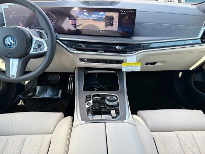 2026 BMW X5 — photo 19 view
