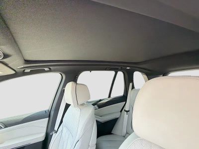 2026 BMW X5 — photo 27 view
