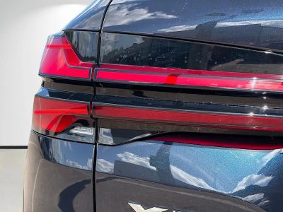 2026 BMW X5 — photo 10 view