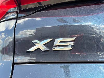 2026 BMW X5 — photo 11 view