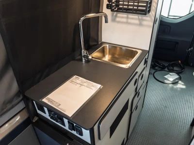 2027 Winnebago REVEL SPORT — photo 10 view