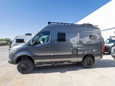 2027 Winnebago REVEL SPORT — photo 16 view