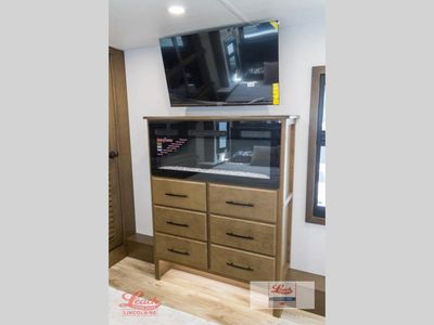 2026 Montana 3100RL - Photo 26