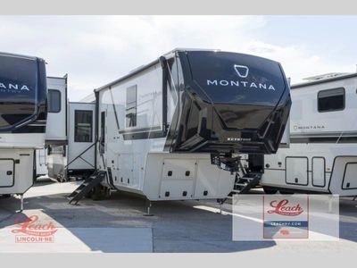 2026 Montana 3100RL - Photo 1