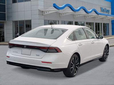 2026 Honda Accord Hybrid - Photo 5