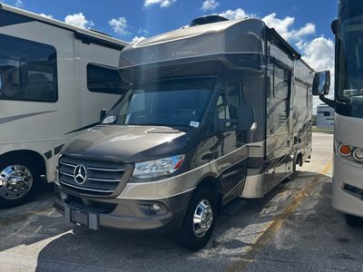 2022 Dynamax ISATA SERIES 3 - Photo 48