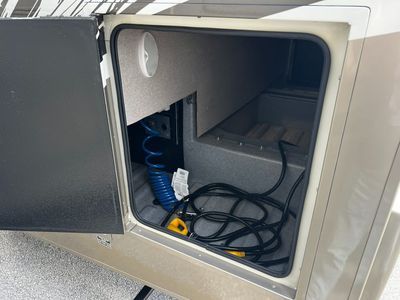 2022 Dynamax ISATA SERIES 3 - Photo 44