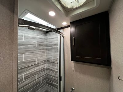 2022 Dynamax ISATA SERIES 3 - Photo 27