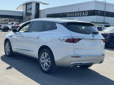 2023 Buick Enclave — detail view