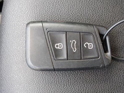 2024 Volkswagen Taos - Photo 15