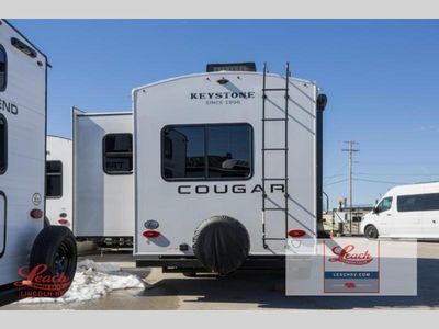 2026 Cougar Half-Ton 25FKD - Photo 7