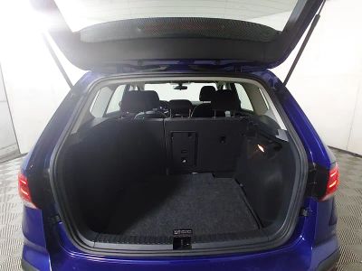 2023 Volkswagen Taos — photo 11 view